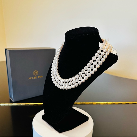 NWT LUXURY AUTHENTIC TIMELESS ELEGANT RARE Majorica Triple Strand Pearl Necklace - Picture 9 of 17